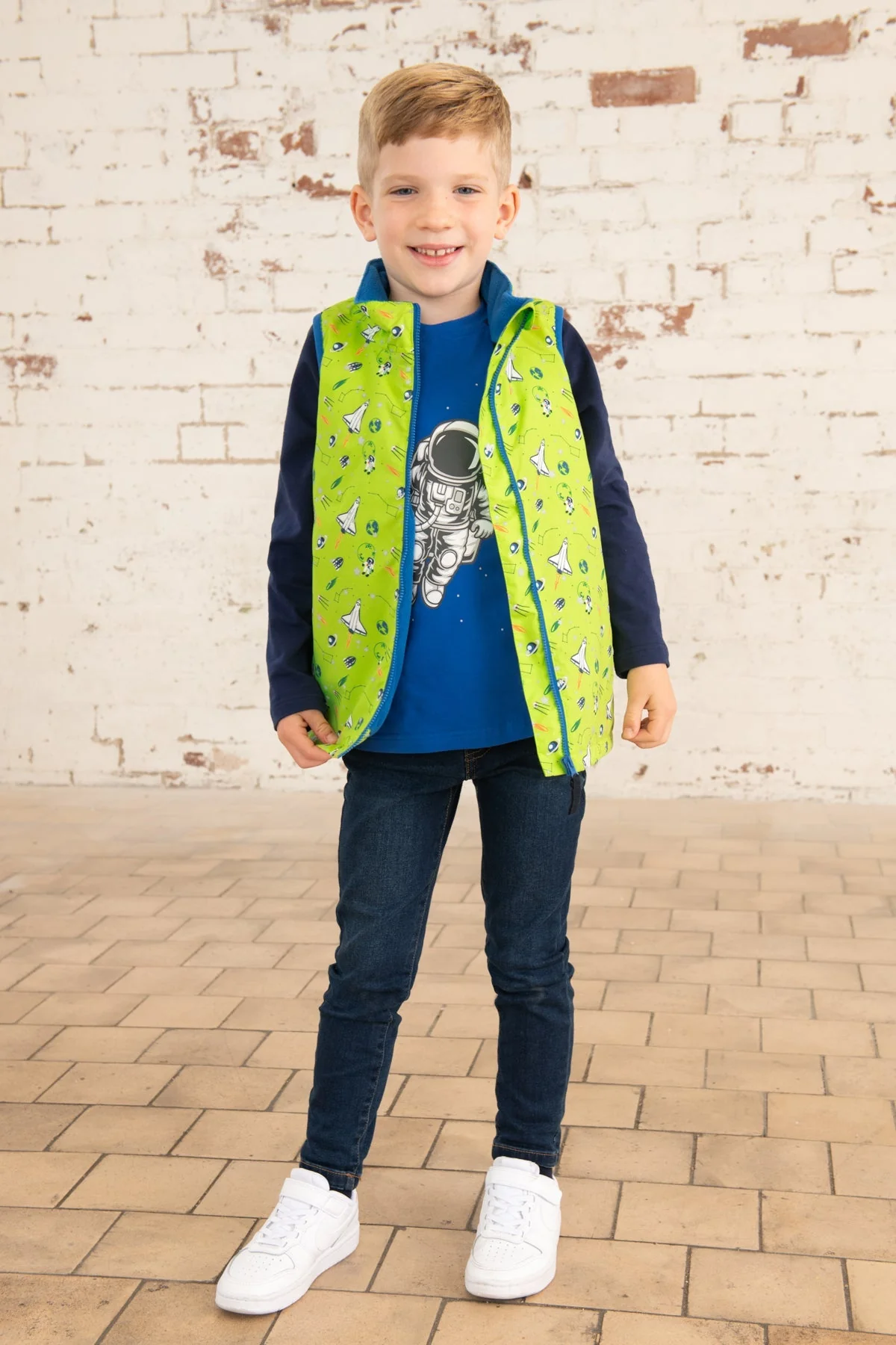 Alex Gilet - Lime Space Print - Image 2