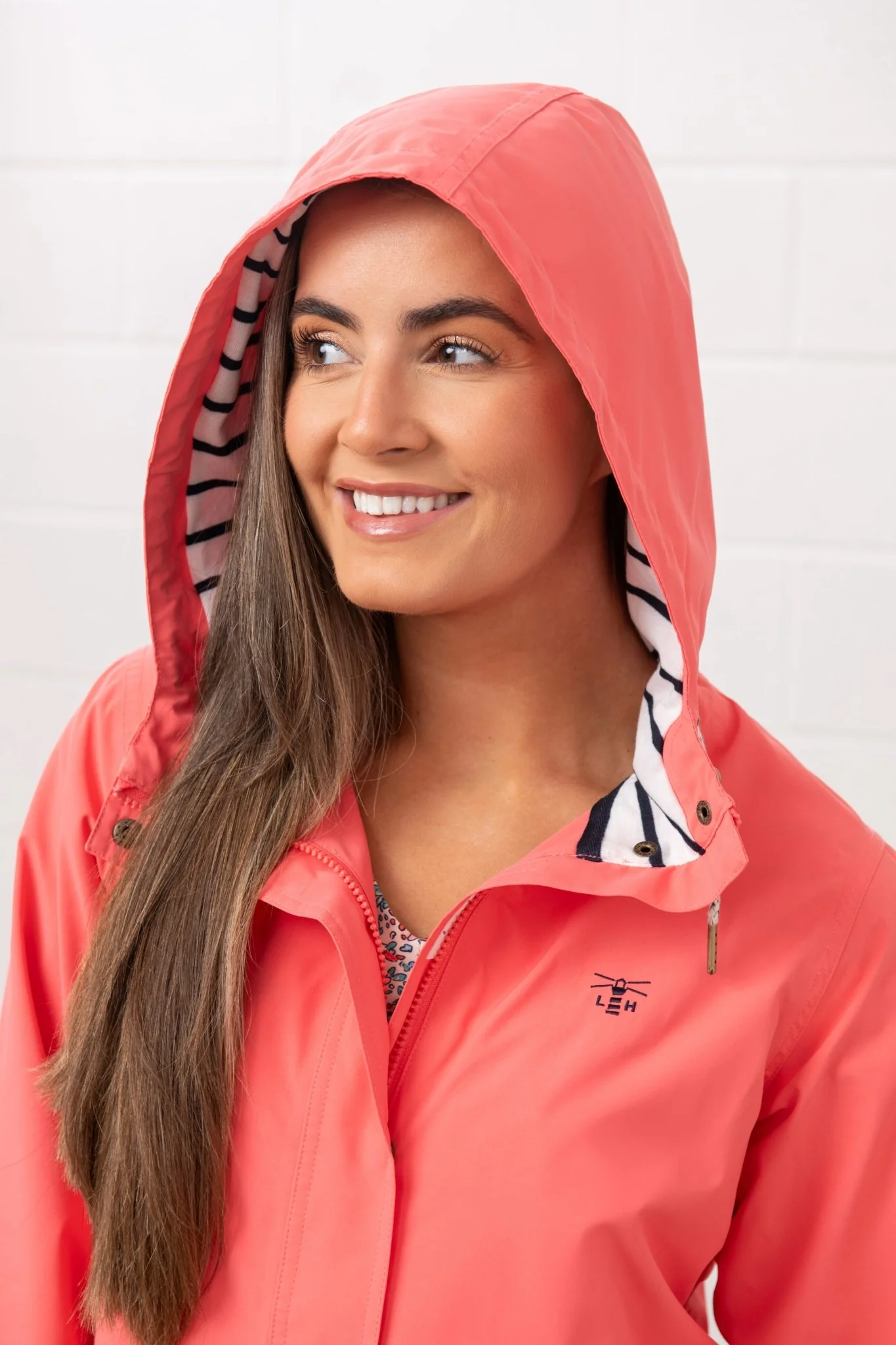 Long Beachcomber Jacket - Deep Coral - Image 6