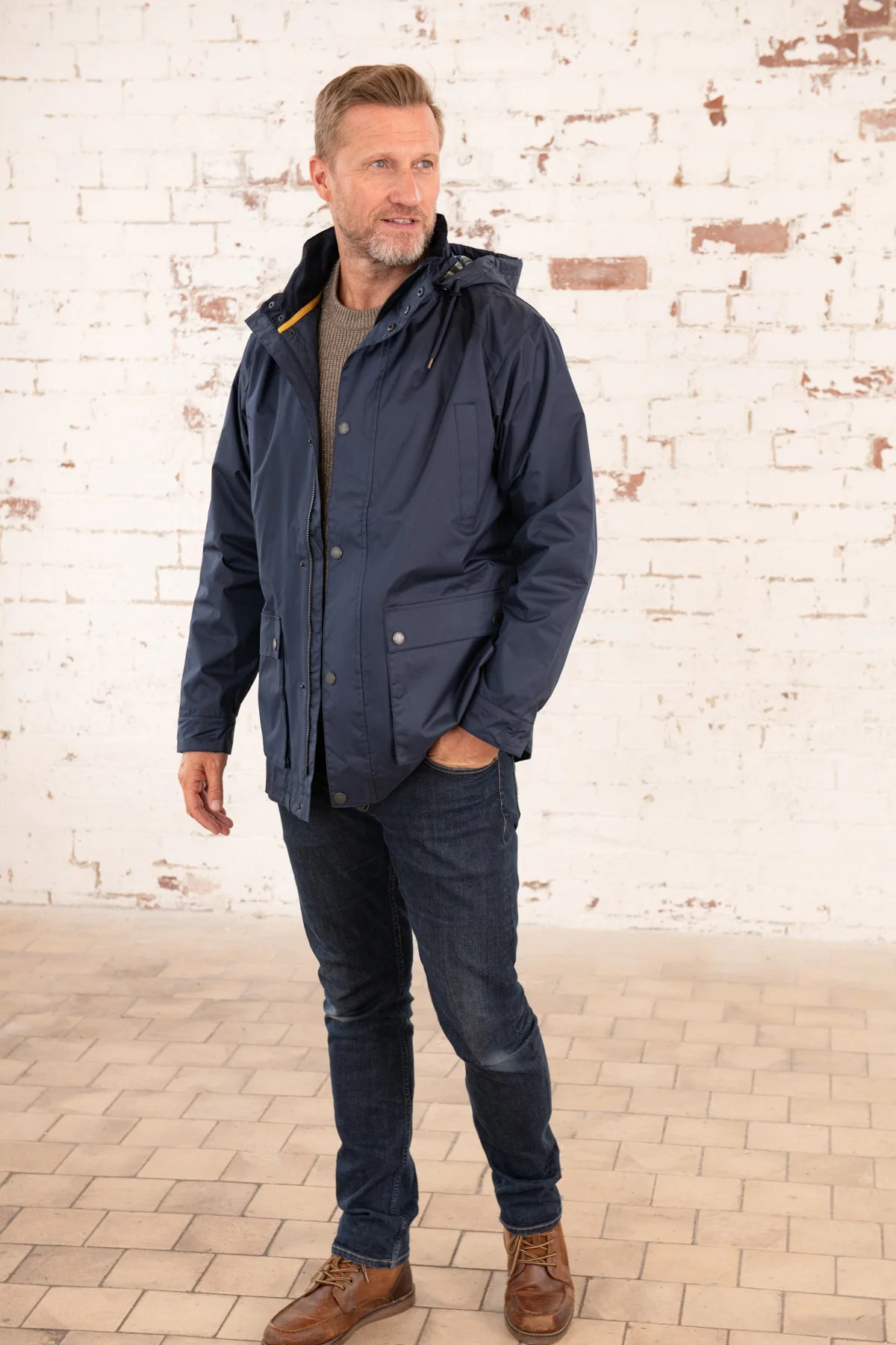 Oxford Raincoat - Navy - Image 13